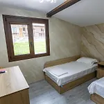 комплекс родопска среща - къщи и Villa