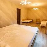 Villa комплекс родопска среща - къщи и *