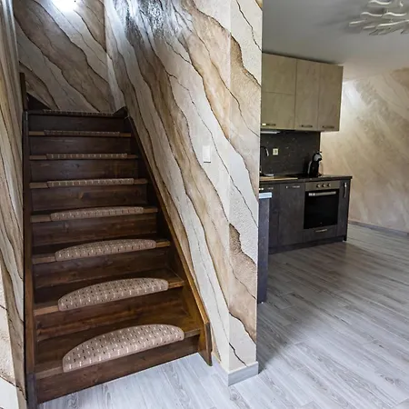 комплекс родопска среща - къщи и *