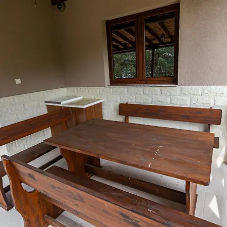комплекс родопска среща - къщи и Villa Batak