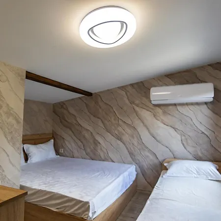 Villa комплекс родопска среща - къщи и