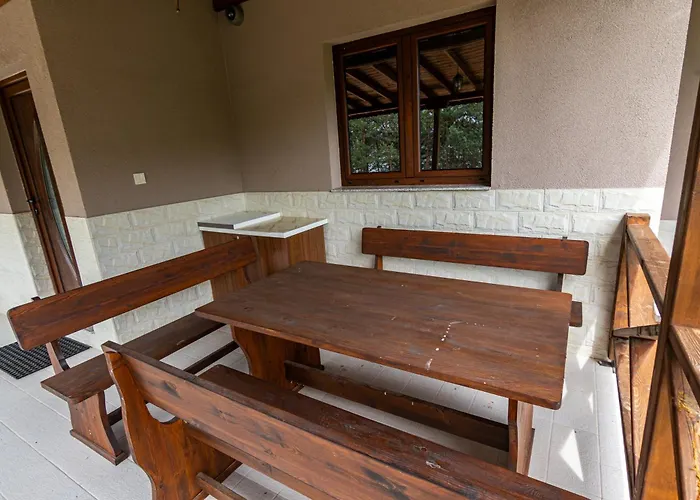 комплекс родопска среща - къщи и 别墅 巴塔克